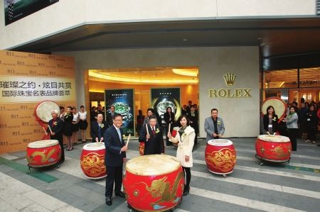 奢华&复古 珠宝名表顶级风格盛宴(组图)