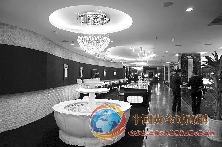8000平方米的珠宝商场耗资50亿元，极尽奢华