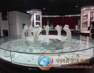 诸暨山下湖 民营企业在珍珠之乡绽放光彩