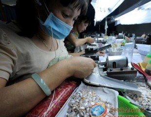 诸暨珍珠企业 借力“商标”融资