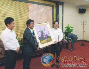 香港珠宝制造业厂商会领导到茂名市考察