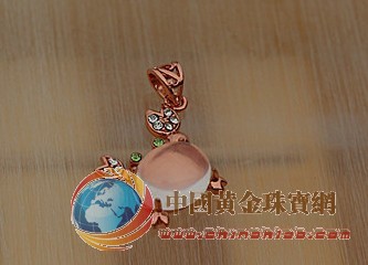 天然水晶宝石吊坠 天然芙蓉石吊坠 可爱小螃蟹吊坠 富甲天下