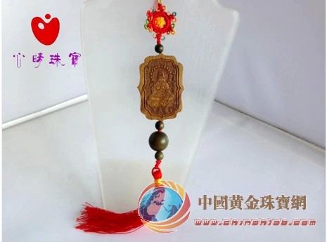 供应汽车挂件