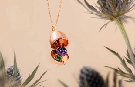 Laings推出法贝热（Fabergé）合作款蓟花惊喜彩蛋吊坠