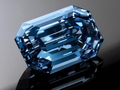 苏富比拍卖：15.1ct“De Beers Cullinan Blue”蓝钻