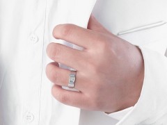 男士钻戒怎么选？好看男士钻戒款式及图片
