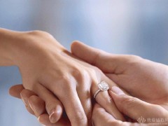 钻戒怎么选？婚戒选购全指南