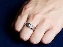 适合男士戴的戒指款式有哪些？ 男戒款式推荐