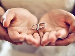 男方婚戒是女方买吗？ 男方婚戒怎么买？