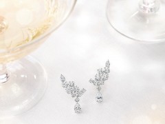 海瑞温斯顿 (Harry Winston) 推出全新绚漪锦簇Sparkling Cluster设计珠宝系列