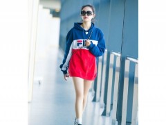 宋茜现身机场 佩戴玳美雅珠宝更显青春活力