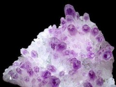 水晶饰品的真伪辨识