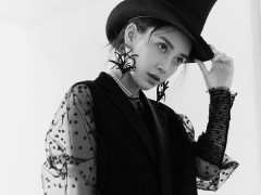 杨颖佩戴御木本珠宝拍摄时装大片