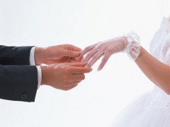 订婚戒指除了单钻款 你还有这些可以选择