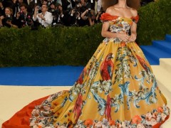 国际知名演员、歌手Zendaya Coleman佩戴永恒印记钻石现身MetBall