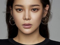 朴诗妍最新珠宝首饰写真曝光