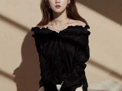 韩国女艺人李圣经代言珠宝品牌拍宣传照