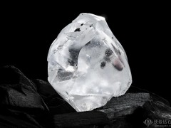 梵克雅宝推出 Legend of Diamonds 高级珠宝系列
