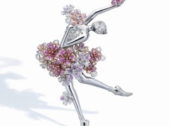 ANNA HU（胡茵菲）推出3枚 The Fairies 胸针：彩色宝石、钻石