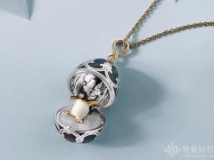 Fabergé（法贝热）推出 Heritage 彩蛋吊坠新作：欢快的企鹅
