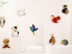 梵克雅宝推出全新TheLuckyAnimals系列胸针
