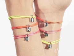 LV推出全新SILVER LOCKIT慈善手链