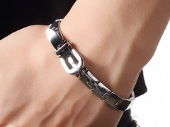 男士戴什么手链好？ 男士手链戴左手还是戴右手