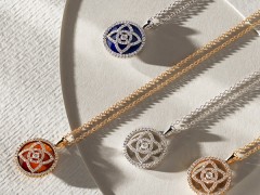 戴比尔斯推出全新Enchanted Lotus 链坠