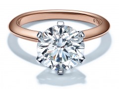 蒂芙尼Tiffany 推出玫瑰金版「Tiffany Setting」六爪镶嵌钻戒