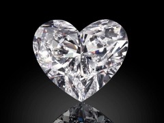 Graff格拉夫 宣布全球最大D色无瑕心形钻石：118.78ct，The Graff Venus