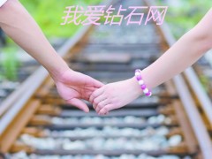 订做情侣钻戒的方法和技巧