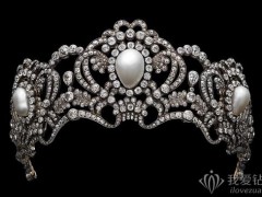莫斯科Pearls: Treasures from the Seas and the Rivers珠宝展