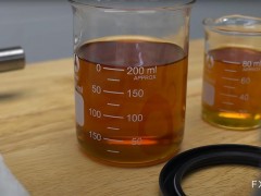 美国汽油价格连续走低，到圣诞节可能跌破每加仑3美元